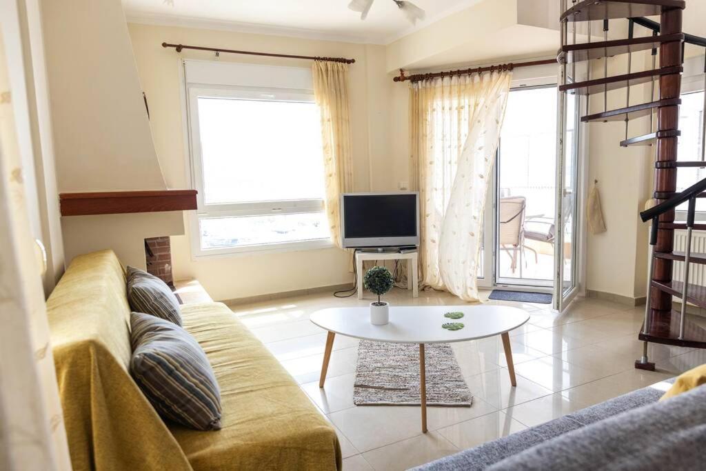 Port View House-Comfy Family Apartment-Panoramic View Néa Péramos Eksteriør billede