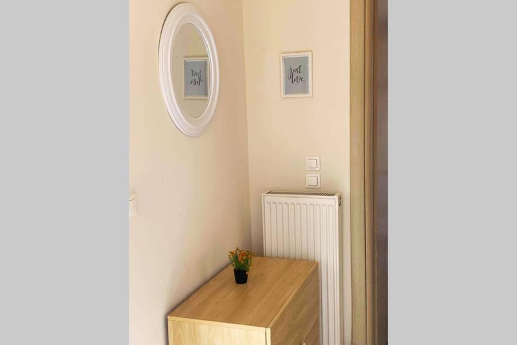 Port View House-Comfy Family Apartment-Panoramic View Néa Péramos Eksteriør billede