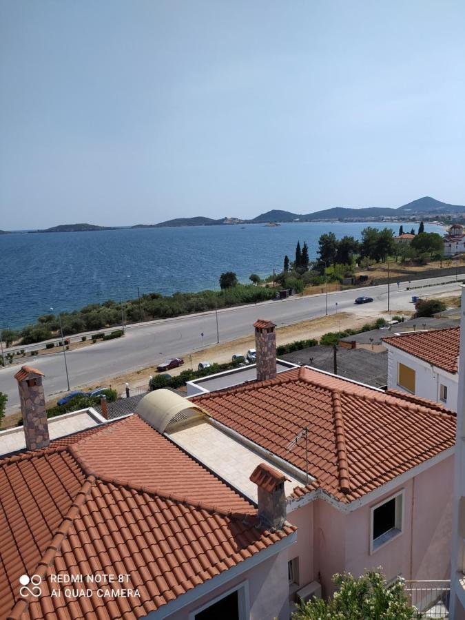 Port View House-Comfy Family Apartment-Panoramic View Néa Péramos Eksteriør billede